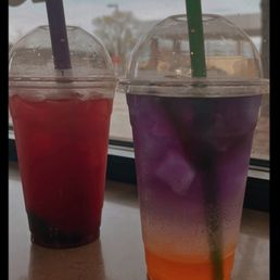 Left was strawberry with boba-- right was passion fruit sparkler?? Left was strawberry with boba-- right was passion fruit sparkler??