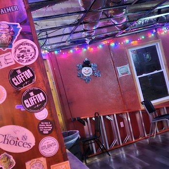 Santa's Pub - Karaoke Near Me - Nashville, Tennessee Santa's Pub - Karaoke Near Me - Nashville, Tennessee