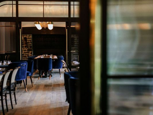 THE VERMILLION ROOM by null