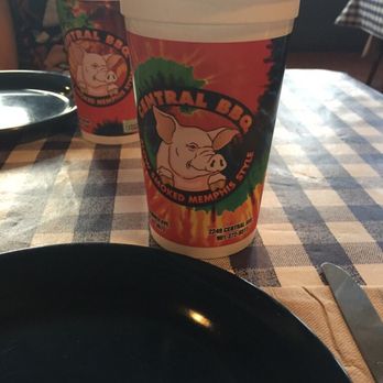 Central BBQ - Cute cups! Love this place!! - Barbeque Near Me - Memphis, Tennessee Central BBQ - Cute cups! Love this place!! - Barbeque Near Me - Memphis, Tennessee