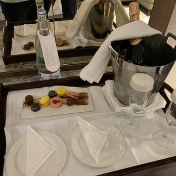 InterContinental Lisbon - Thoughtful welcome for our wedding anniversary - Hotels Near Me - Lisbon, 11 InterContinental Lisbon - Thoughtful welcome for our wedding anniversary - Hotels Near Me - Lisbon, 11