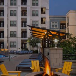 Elle of Buckhead Apartments