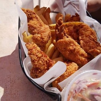 Bernies Beach Bar - Chicken tender plate comes with coleslaw - Bars Near Me - Hampton, New Hampshire