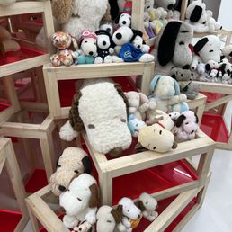 snoopy museum フーディー　Lサイズ PEANUTS - snoopy museum フーディー Lサイズの通販 by