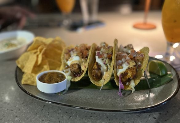 Tommy Bahama Restaurant, Bar & Store by null