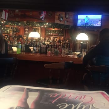 Six Pence Pub - Cute little Irish pub and restaurant - Pubs Near Me - Savannah, Georgia