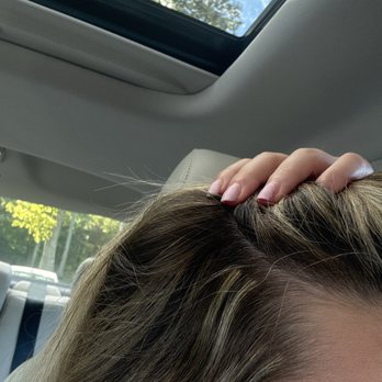 Salon De Cinzia - Hair Salons Near Me - Newton Highlands, Massachusetts