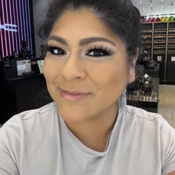MAC Cosmetics