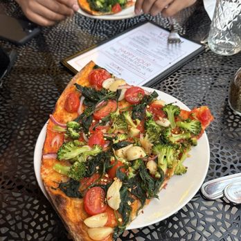 VEZZO NYCThinCrust Pizza - Pizza Near Me - New York, New York VEZZO NYCThinCrust Pizza - Pizza Near Me - New York, New York