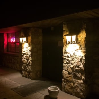 Red Wing Restaurant - Entrance - New American Near Me - Groveland, Florida Red Wing Restaurant - Entrance - New American Near Me - Groveland, Florida
