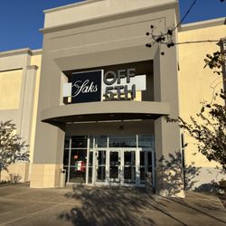 Beautiful afternoon at Saks OFF 5TH!