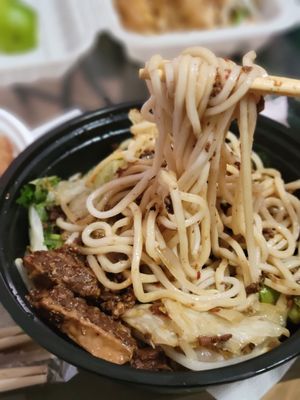 Mama's Noodle House by null