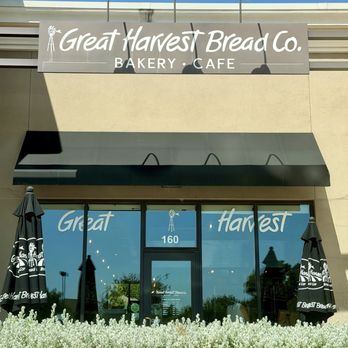 Great Harvest Bread - Entrance - Bakeries Near Me - Southlake, Texas