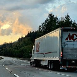 North Bend Ace Hardware - Keep on Trucking Ace Hardware I-90 Eastbound