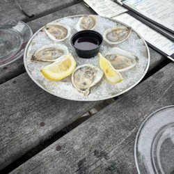 Spinneys Restaurant & Lodging - Oysters