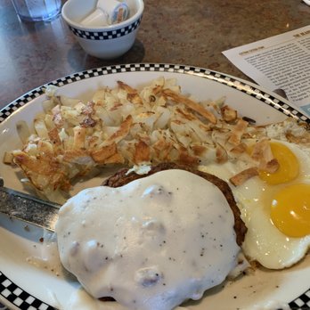 Black Bear Diner Vallejo - Chicken Fried Steak (750 cals.) - American Near Me - Vallejo, California
