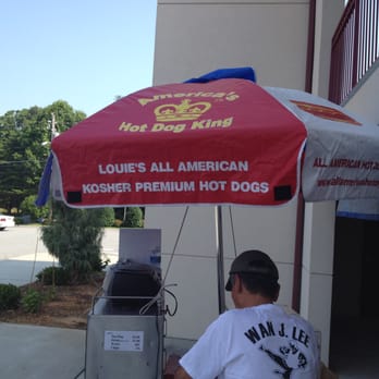 Mission Hot Dog - Closer view of the stand, and the nice gentleman who runs it. - Hot Dogs Near Me - Greensboro, North Carolina