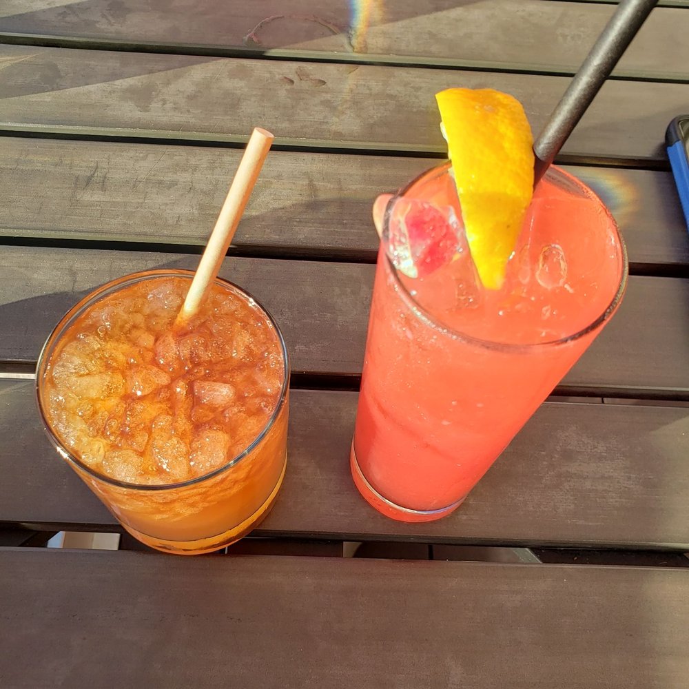 SKY Waikiki - Mai tai and sunset cocktails - Seafood Near Me - Honolulu, Hawaii
