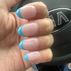 Lee Spa Nails - Disappointed