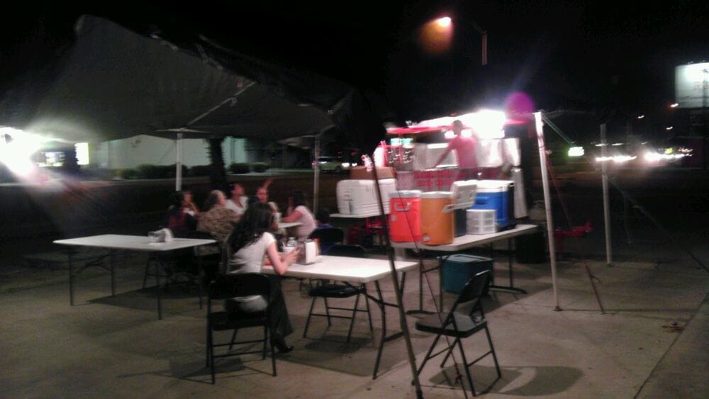 El Sinaloense Hot Dog Cart Logo