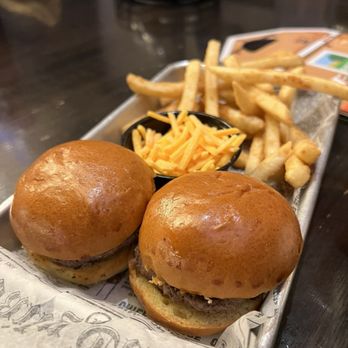 Danny's Pizza and Burger Bar - Kids meal burger bites - Pizza Near Me - Bolingbrook, Illinois
