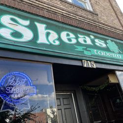 Shea's Tavern - Greatest place for a PBR on the patio!!!