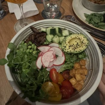 Moxies - poke Tuna Power Bowl with tofu - New American Near Me - Fort Lauderdale, Florida