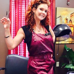 Kwanna Gregory Hair Salon