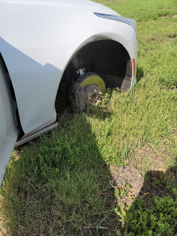 DYER TIRE Updated September 2024 15 Reviews 9840 Dyer St, El Paso