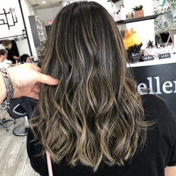 Xcellent Hair Square - My hair under natural light. - Hair Salons Near Me - Flushing, New York Xcellent Hair Square - My hair under natural light. - Hair Salons Near Me - Flushing, New York