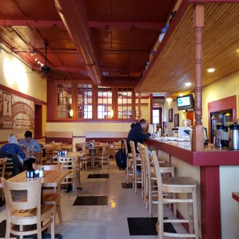 Ginger Sue's - Main dining space - Breakfast & Brunch Near Me - Liberty, Missouri