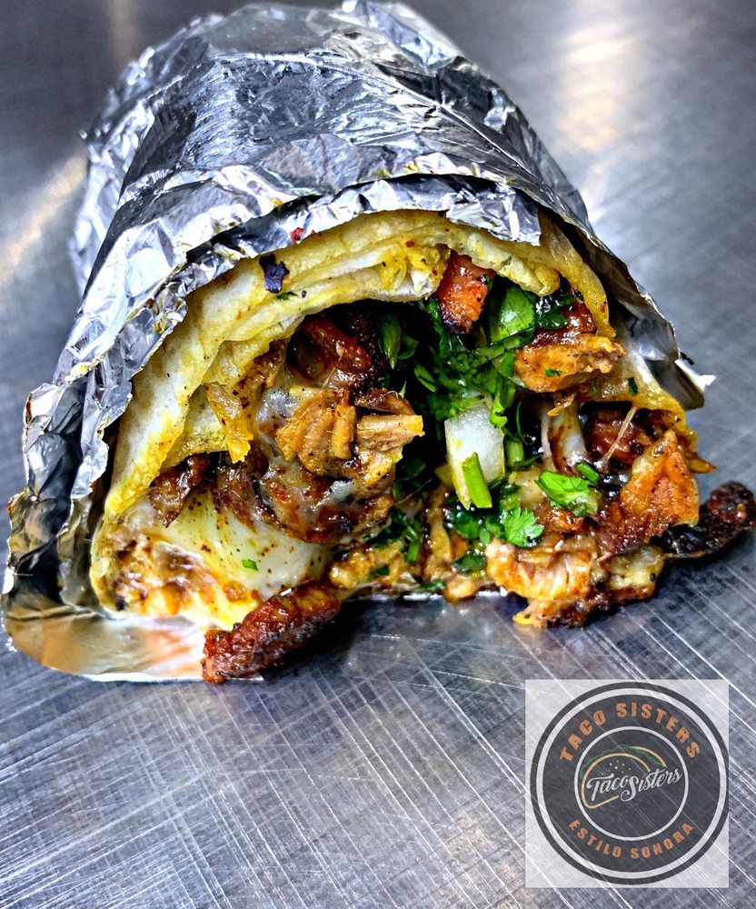 Los Dos Carnales food truck