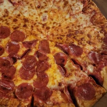 Korkis Pizza - Pizza Near Me - Burgettstown, Pennsylvania