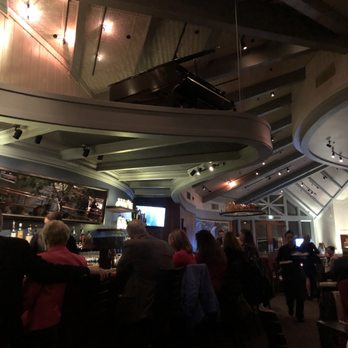 Palisade - Grand piano above bar - Seafood Near Me - Seattle, Washington