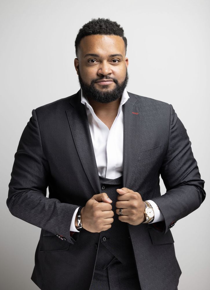 JUSTIN FERGUSON MARCUS & MILLICHAP Updated October 2024 Contact