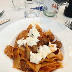 Scalini Restaurant - Pappardelle con Polpettine e Burrata