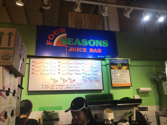 Four Seasons Juice Bar by null