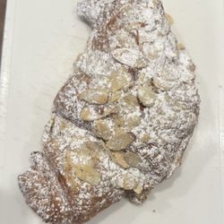 Caffe Ladro - Ravenna - Rum-soaked almond croissant