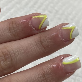 Foxy Nails - Nail Salons Near Me - Madison Heights, Virginia