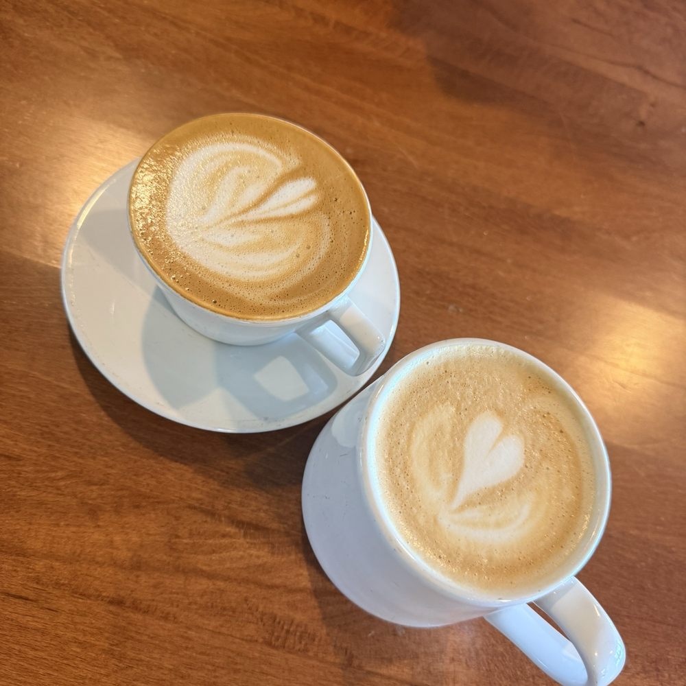 Cappuccino and vanilla late Cappuccino and vanilla late