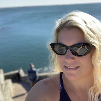 The Forty Steps - Hiking Near Me - Newport, Rhode Island