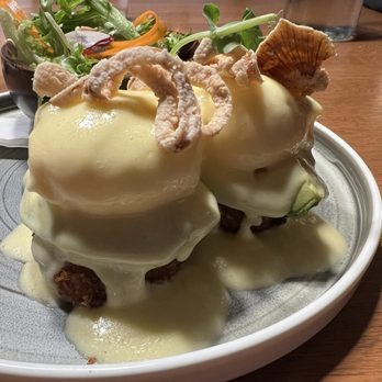 Prestons Restaurant + Lounge Vancouver - Eggs Benny - Lounges Near Me - Vancouver, British Columbia Prestons Restaurant + Lounge Vancouver - Eggs Benny - Lounges Near Me - Vancouver, British Columbia