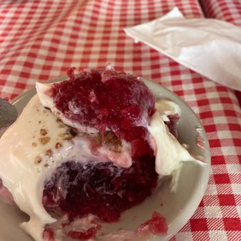 Bell Buckle Cafe - The best blueberry gelatin I've ever had, topped with cream cheese and pecans - American Near Me - Bell Buckle, Tennessee Bell Buckle Cafe - The best blueberry gelatin I've ever had, topped with cream cheese and pecans - American Near Me - Bell Buckle, Tennessee