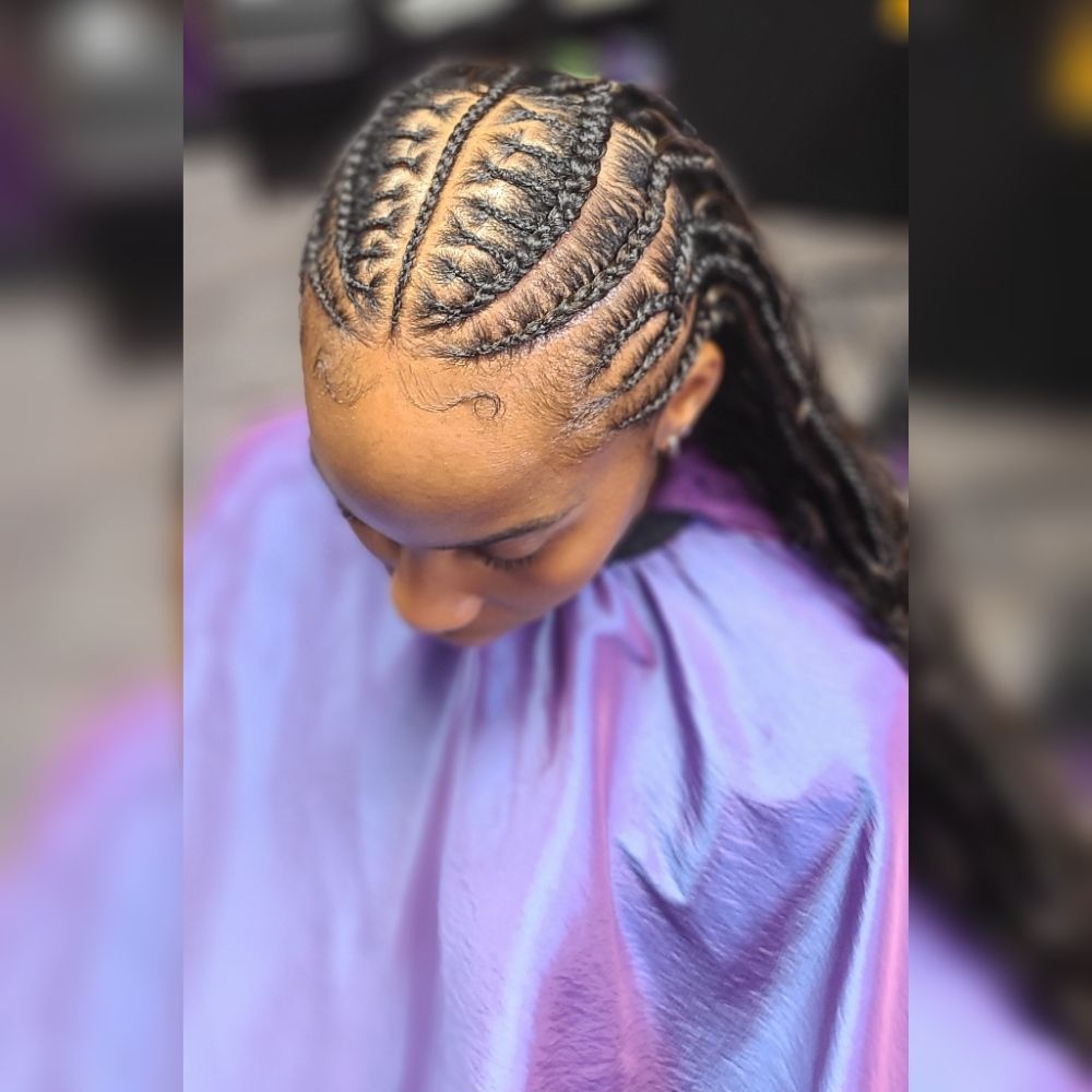 Noya Hair Care Salon Logo