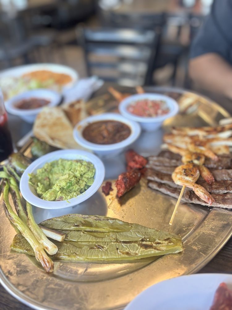 La Tapatia Taqueria Y Mariscos