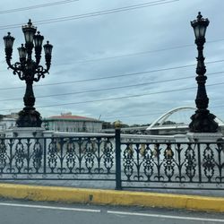 Jones Bridge - Jones Bridge