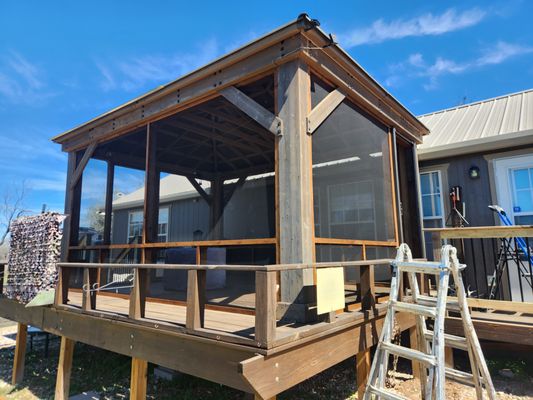 Klines home improvement Logo