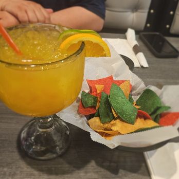 Catrina’s Mexican Cuisine - La flaca Margarita which is a fresh margarita and complimentary chips for Cinco de Mayo - Desserts Near Me - Suffolk, Virginia
