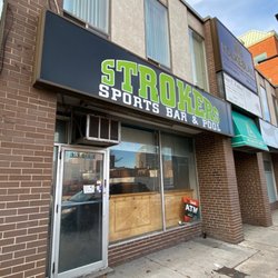 Strokers Sports Bar & Pool - Haaaa that name!!!