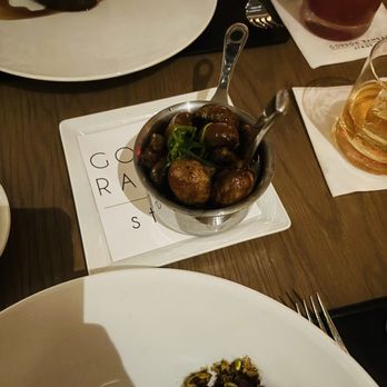 Gordon Ramsay Steak - Filet with mushrooms - Steakhouses Near Me - Elizabeth, Indiana Gordon Ramsay Steak - Filet with mushrooms - Steakhouses Near Me - Elizabeth, Indiana